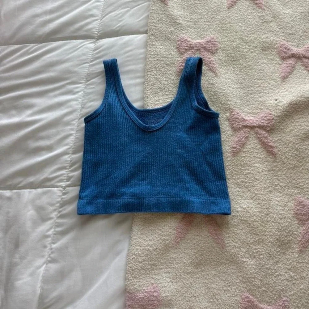 Urban outfitters royal blue ribbed cropped tank top